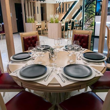 Family Hotel Business Club Σούμεν Εξωτερικό φωτογραφία