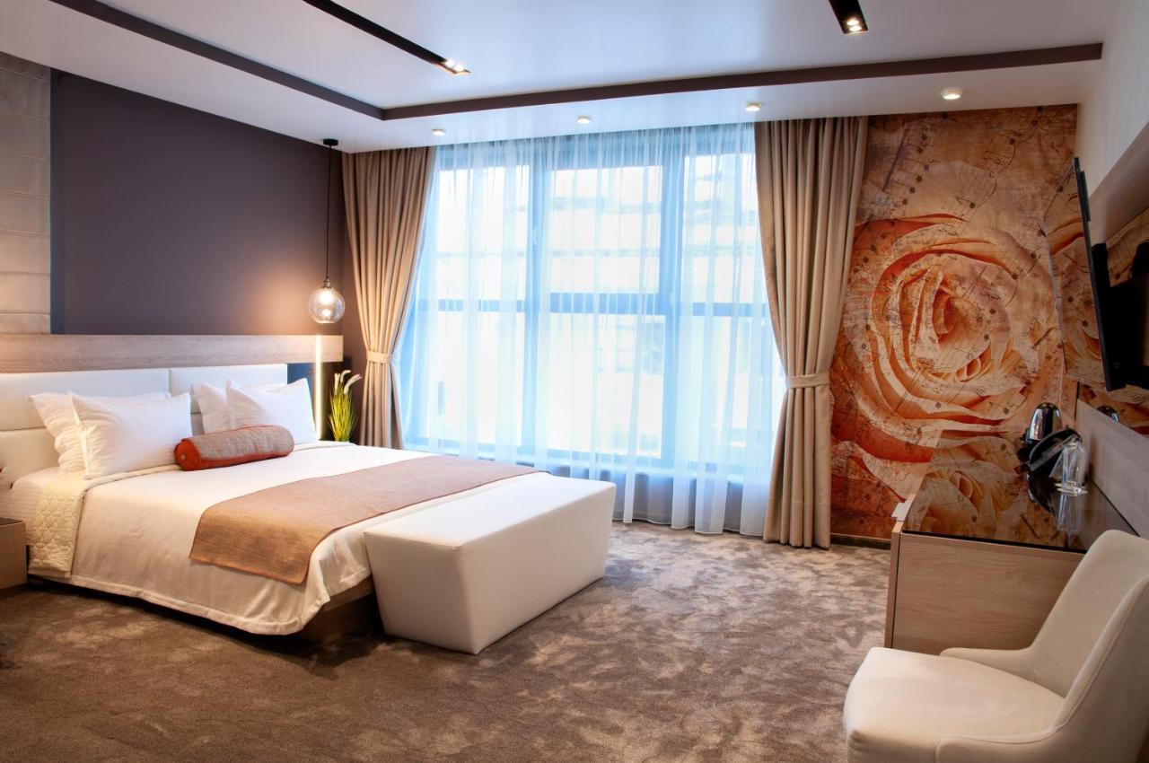 Family Hotel Business Club Σούμεν Εξωτερικό φωτογραφία
