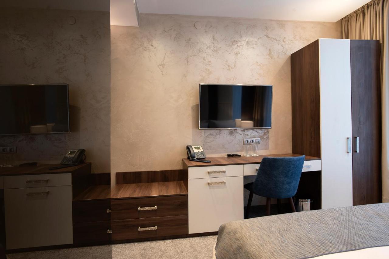 Family Hotel Business Club Σούμεν Εξωτερικό φωτογραφία