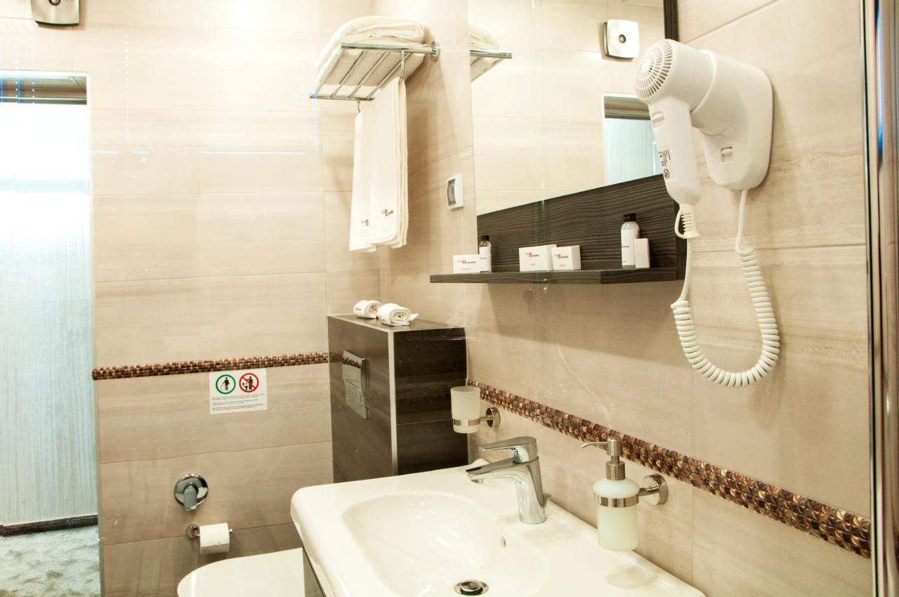 Family Hotel Business Club Σούμεν Εξωτερικό φωτογραφία