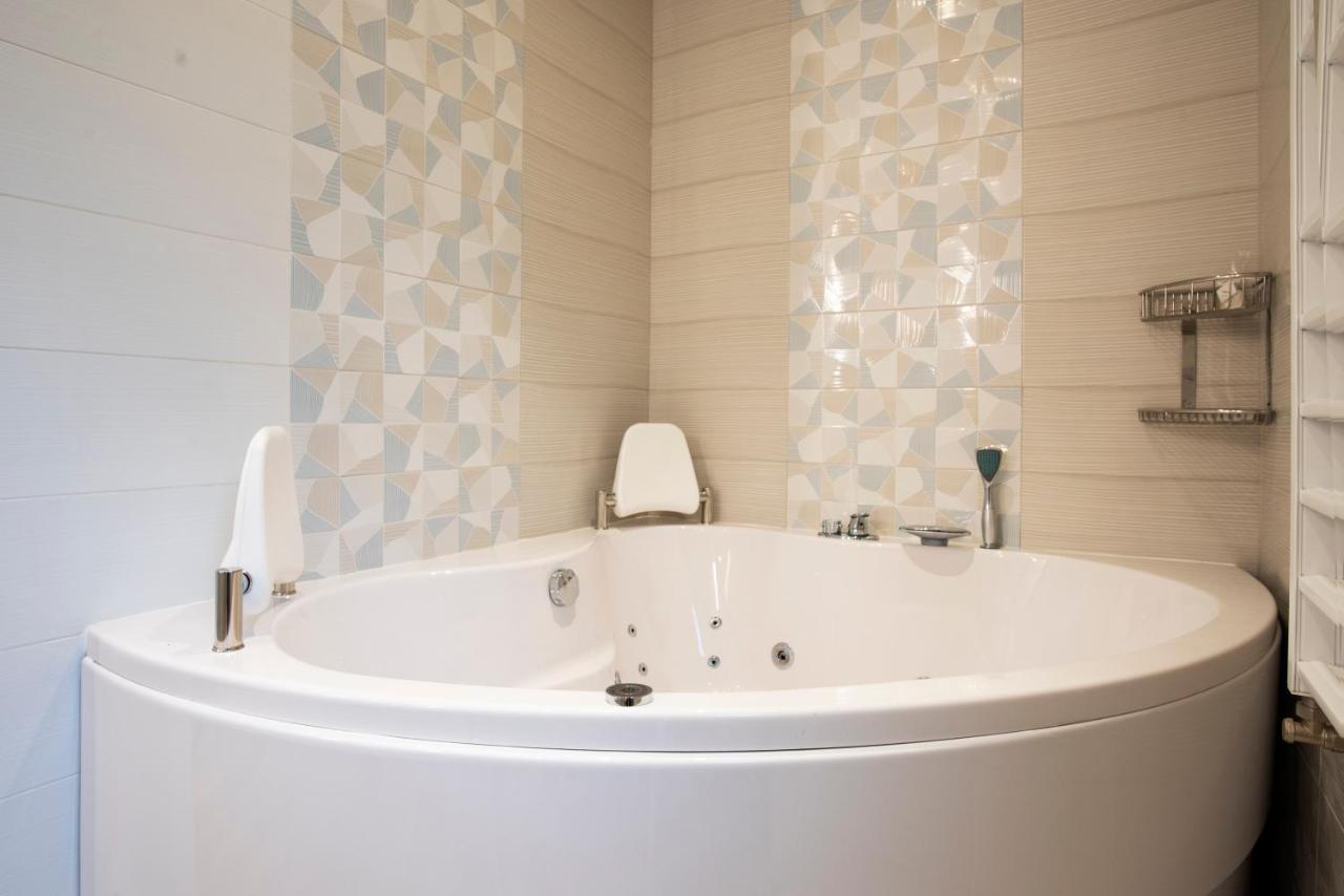 Family Hotel Business Club Σούμεν Εξωτερικό φωτογραφία