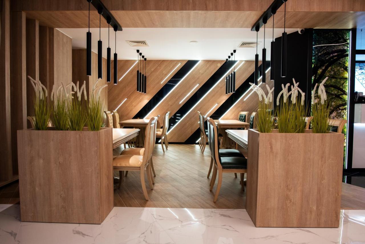 Family Hotel Business Club Σούμεν Εξωτερικό φωτογραφία